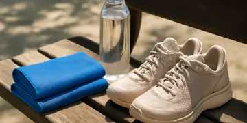 Best Cooling Towels for Hot Workouts: Evaporative Picks That Do Not Pretend to Beat Heat Illness